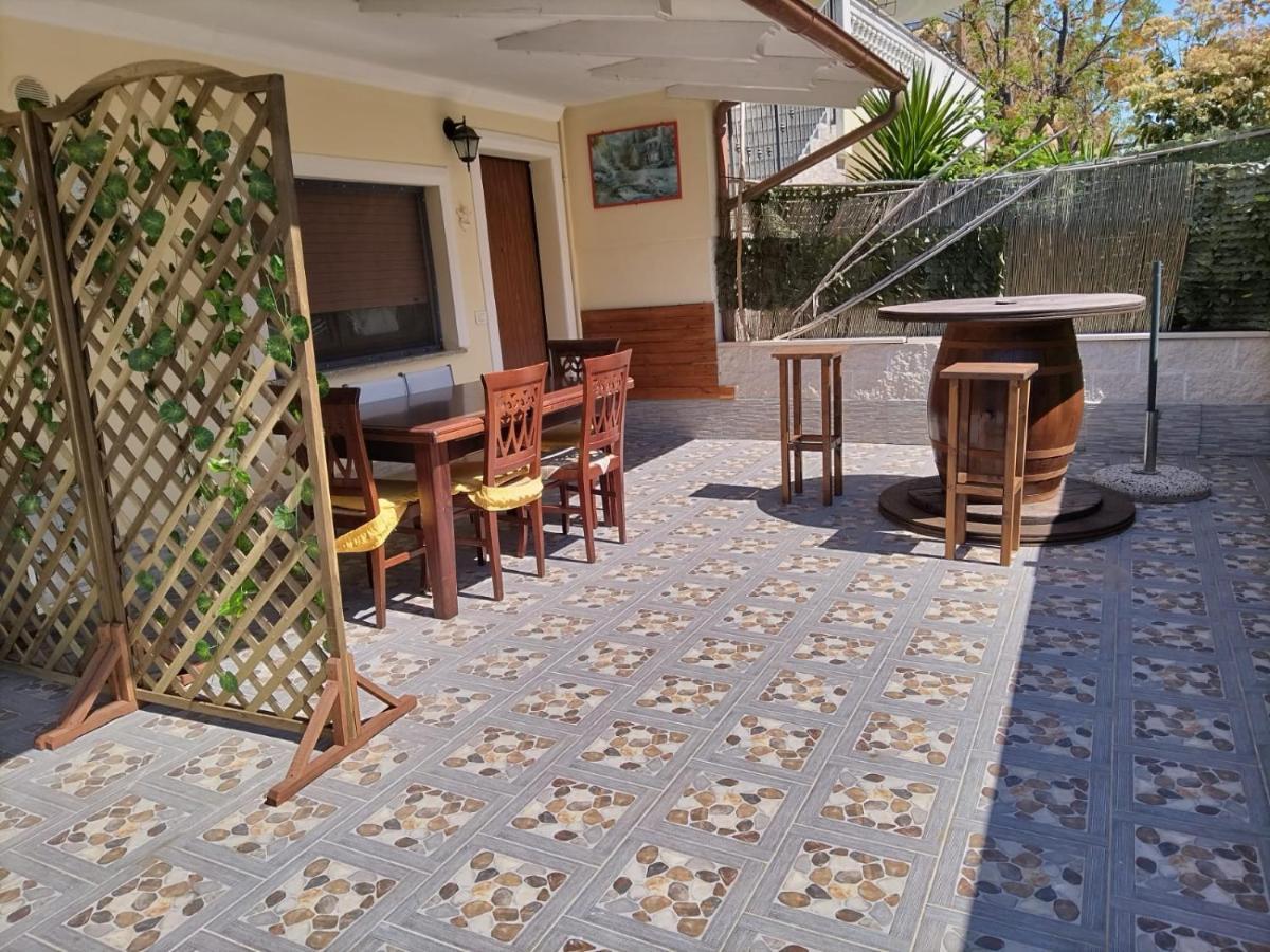 Villa Annamaria Montesilvano Marina Kültér fotó